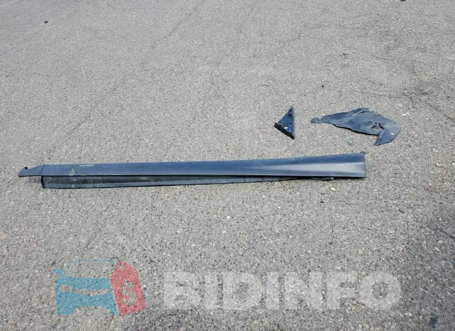 1FADP3N24JL217873 Photo# 12