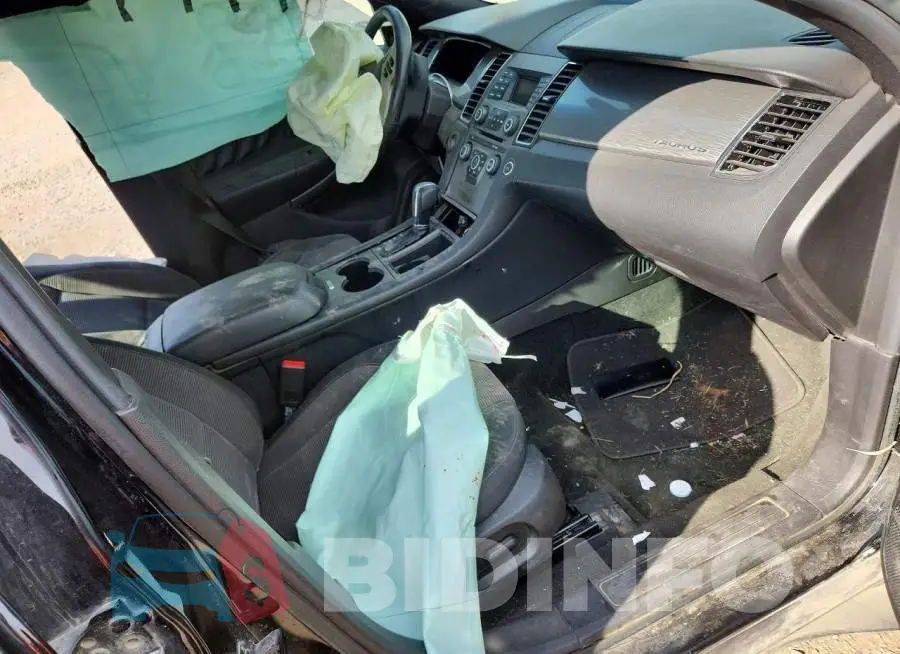 1FAHP2E88JG125285 Photo# 8