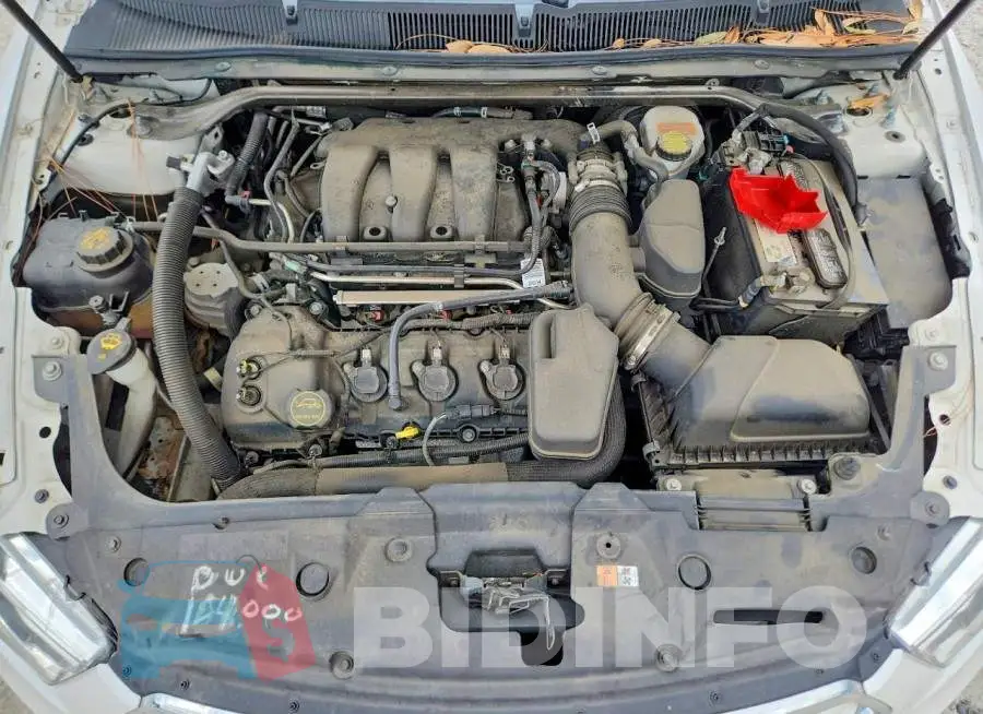 1FAHP2F82JG135437 Photo# 11