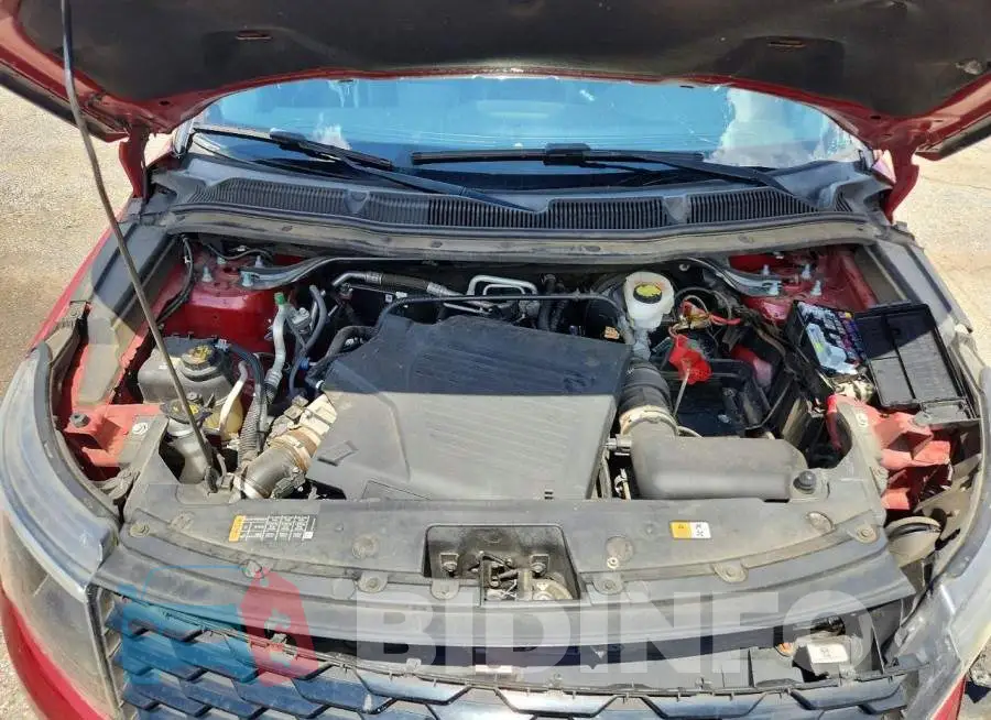 1FM5K8GT4JGC63109 Photo# 12