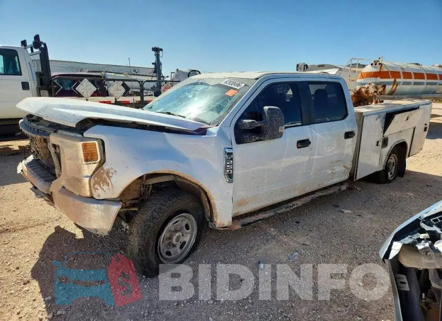 1FT7W2B68NEE17452 Photo# 1