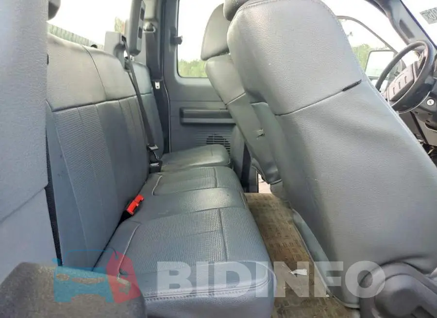 1FT7X2A65GED42369 Photo# 10