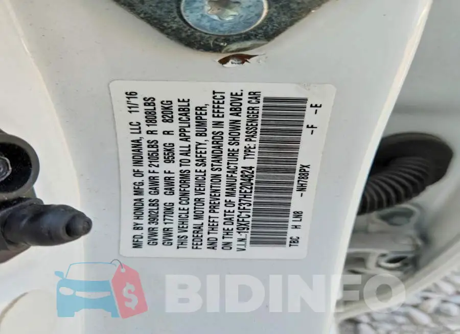 19XFC1F37HE204824 Photo# 12