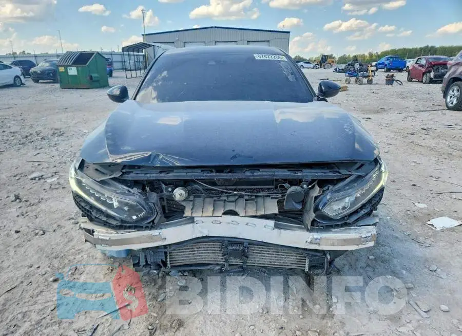1HGCV1F37KA156136 Photo# 5