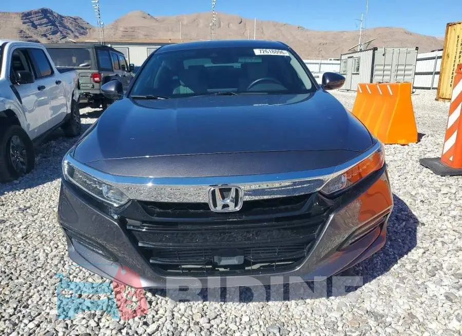 1HGCV2F55KA029523 Photo# 5