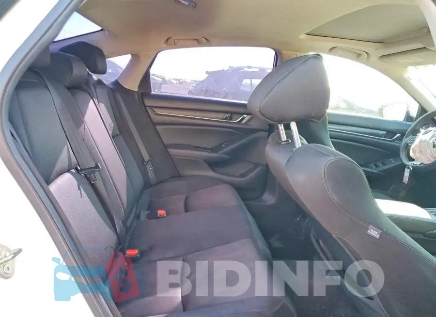 1HGCV3F46LA002281 Photo# 10
