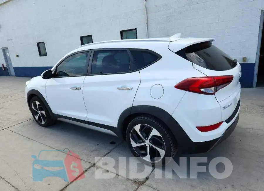 KM8J3CA27HU319439 Photo# 2