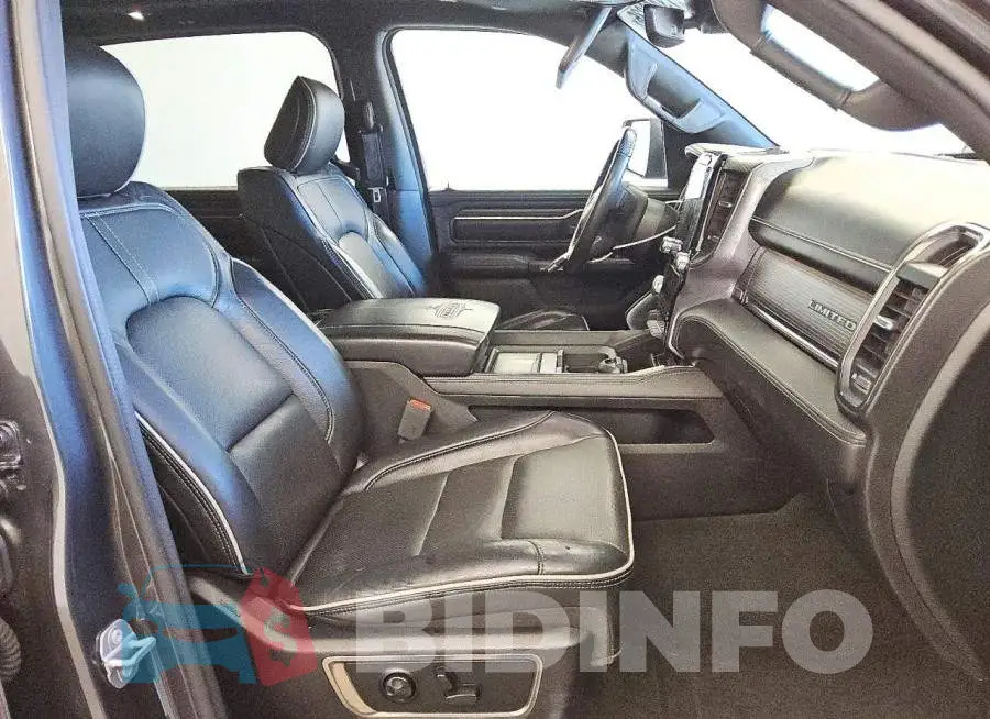 1C6SRFHT3LN332819 Photo# 13