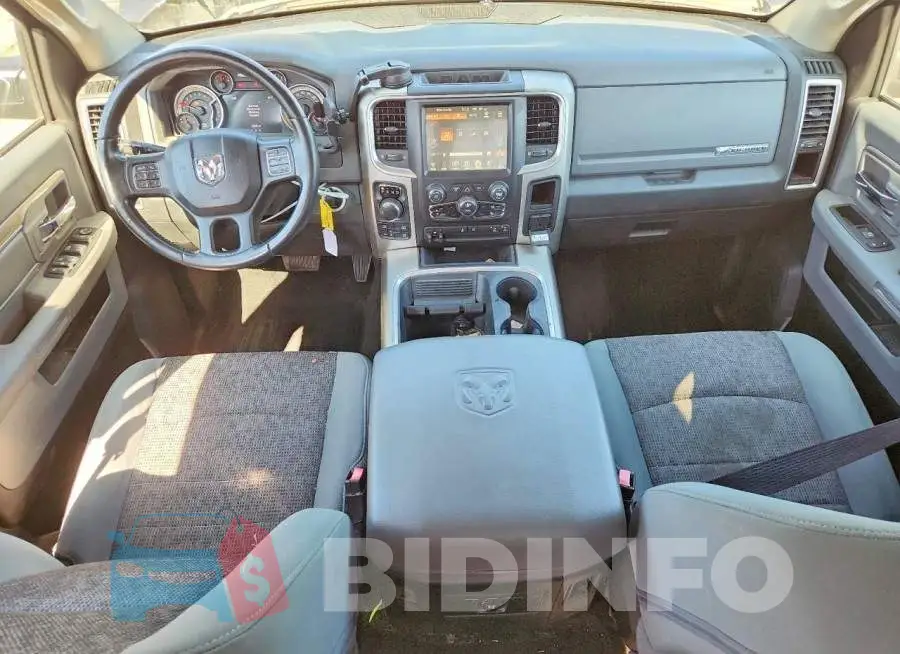 3C6RR7LT2HG564727 Photo# 8