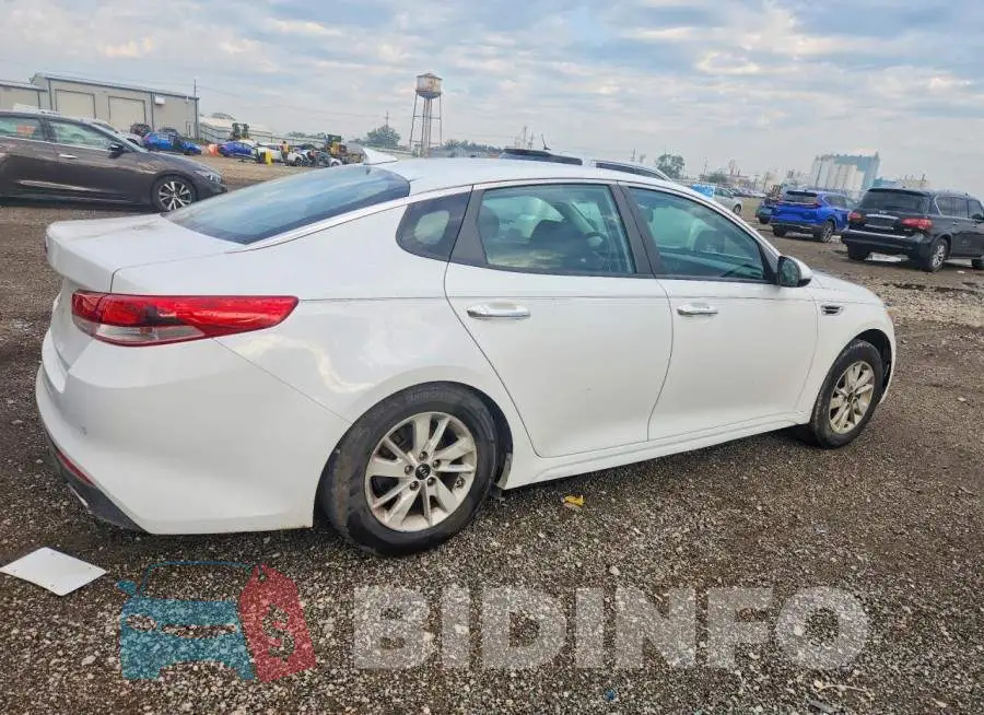 5XXGT4L32JG208755 Photo# 3