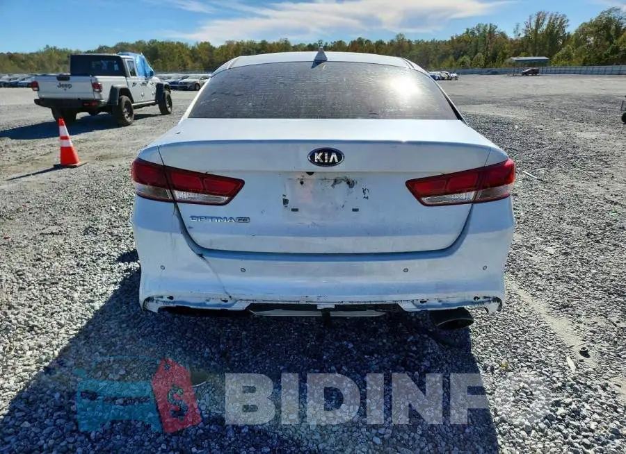 5XXGT4L35JG183320 Photo# 6