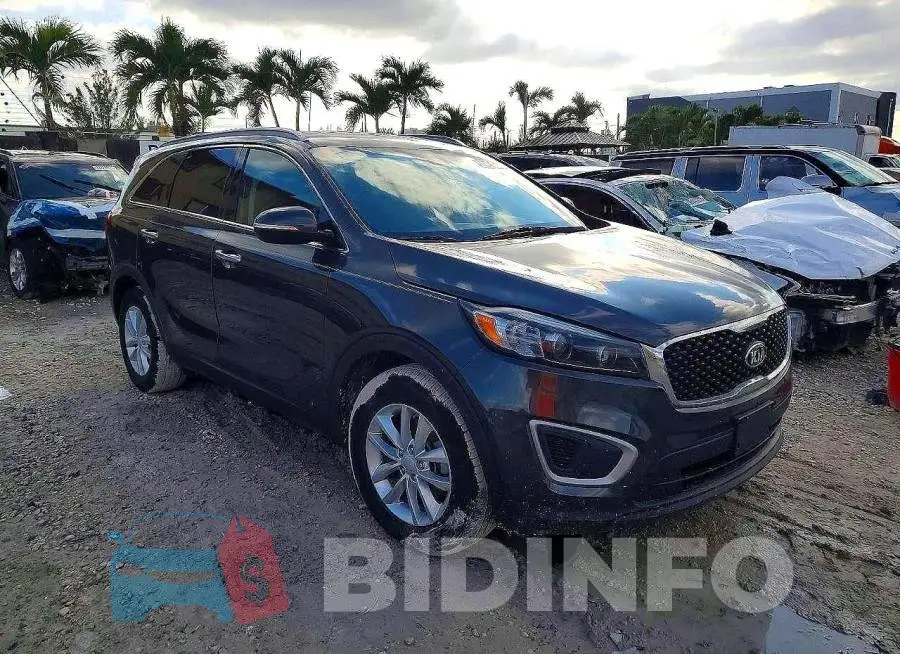 5XYPG4A38JG344438 Photo# 4