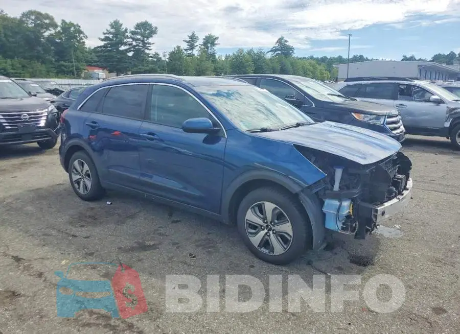 KNDCB3LC9L5400984 Photo# 4