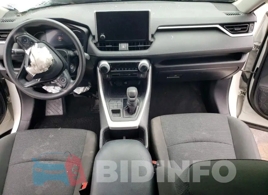 2T3G1RFV6RC433402 Photo# 8