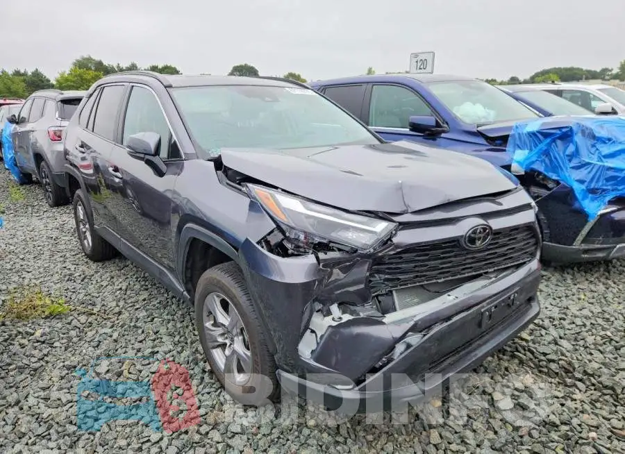 2T3P1RFV8RC473738 Photo# 4