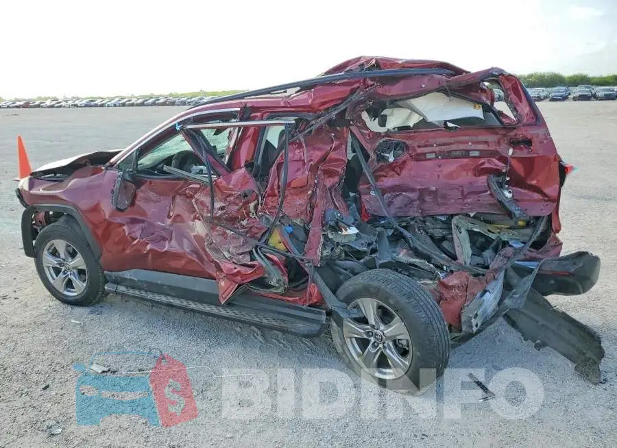 2T3W1RFV8PW286894 Photo# 2