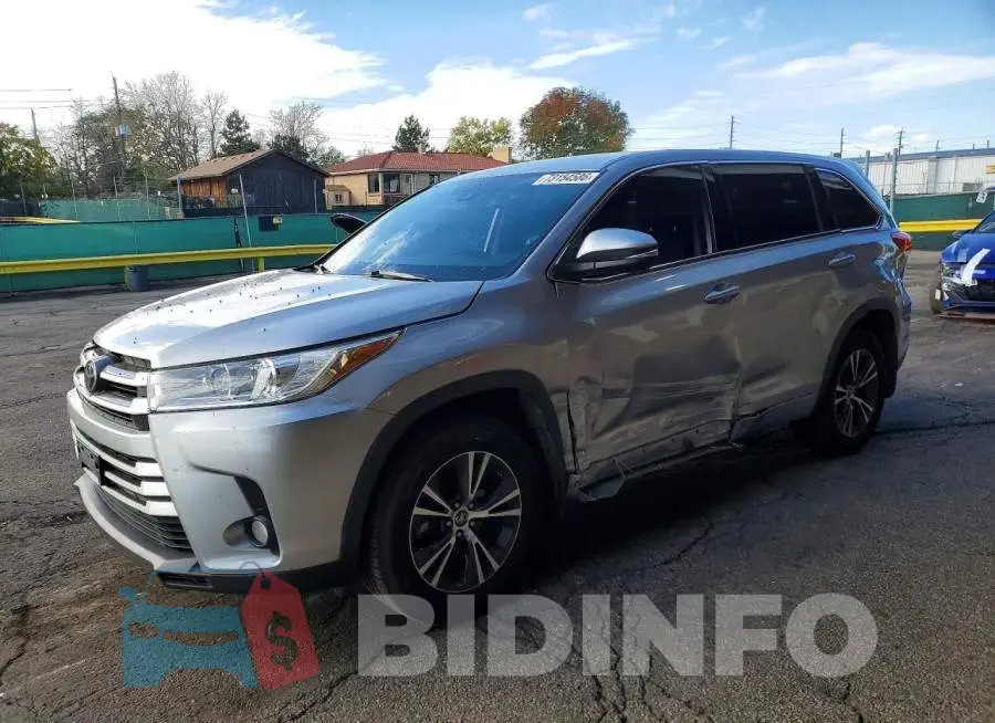 5TDBZRFH1JS828458 Photo# 1
