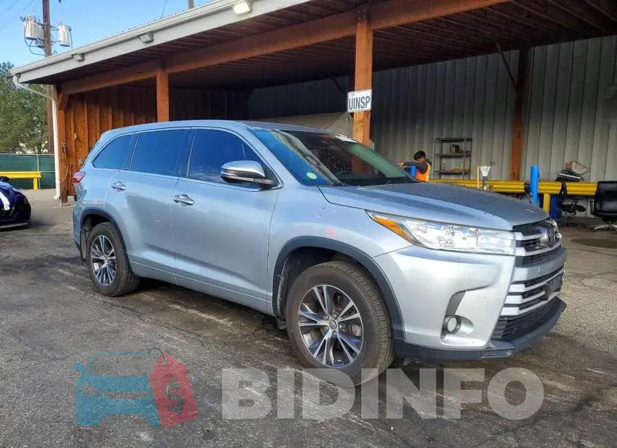 5TDBZRFH1JS828458 Photo# 4