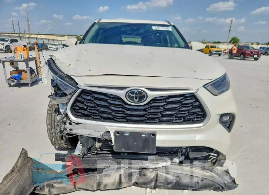5TDGZRBH3MS102035 Photo# 5