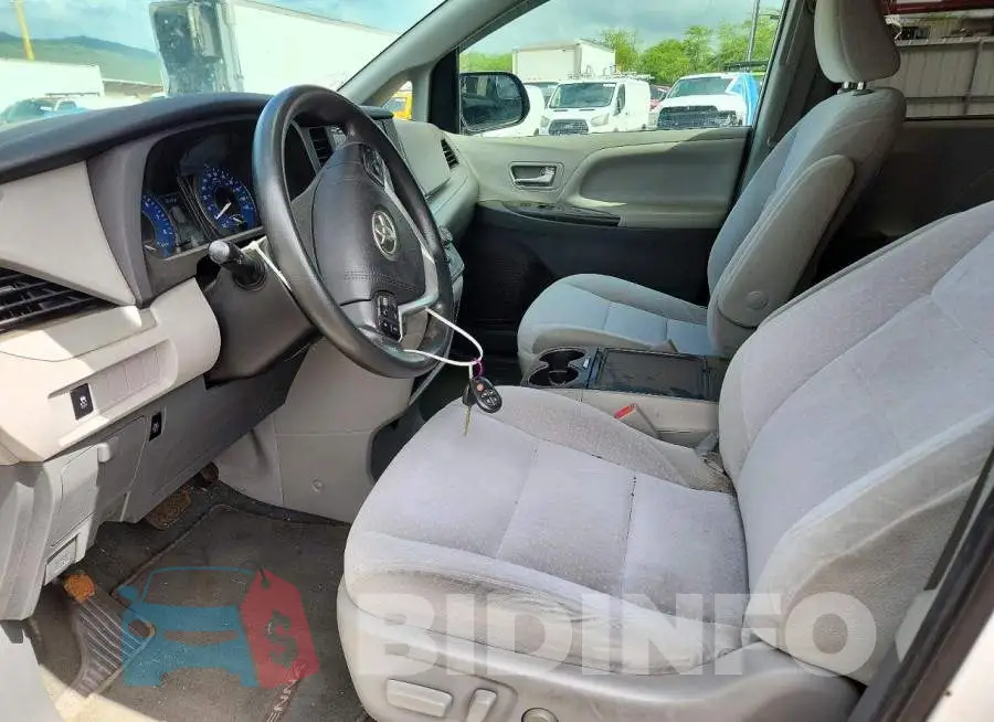5TDKZ3DC8LS051543 Photo# 7