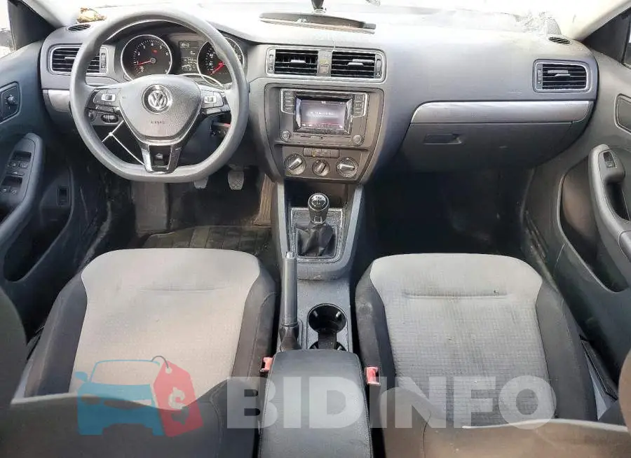 3VW167AJ5HM381384 Photo# 8
