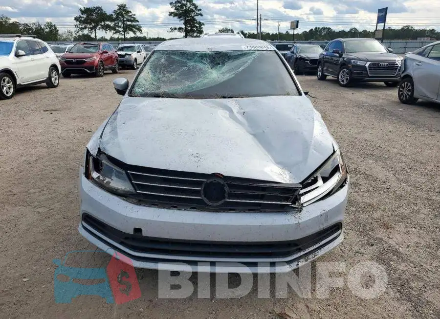 3VW167AJ5HM381384 Photo# 5