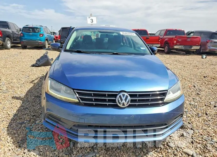 3VW2B7AJ4JM225553 Photo# 5