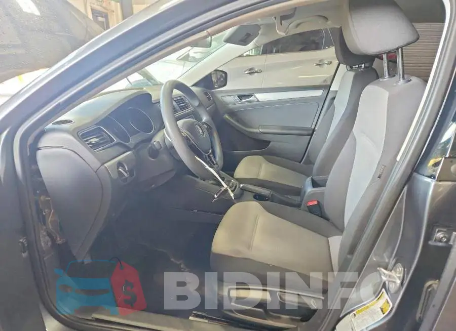 3VW2B7AJ7HM211351 Photo# 7