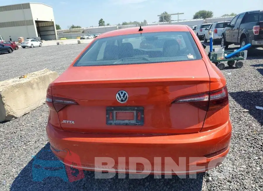 3VWCB7BU6KM211586 Photo# 6
