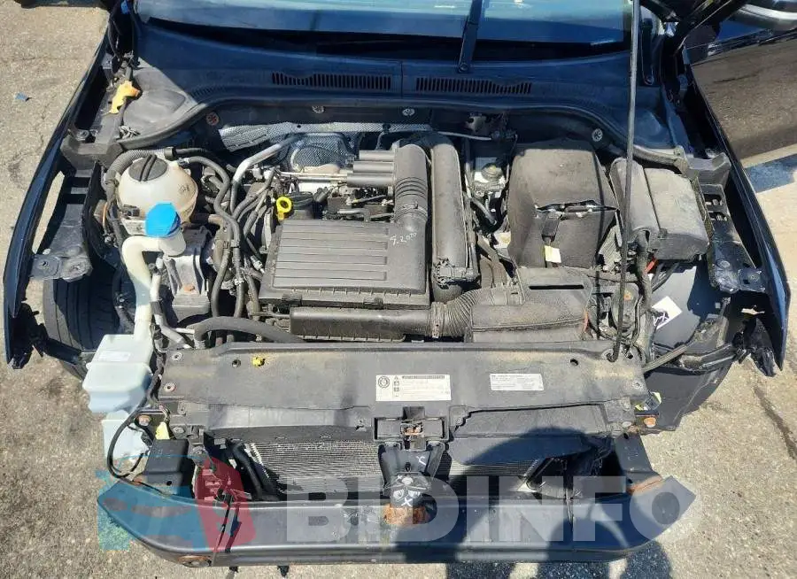 3VWDB7AJ8HM281983 Photo# 11