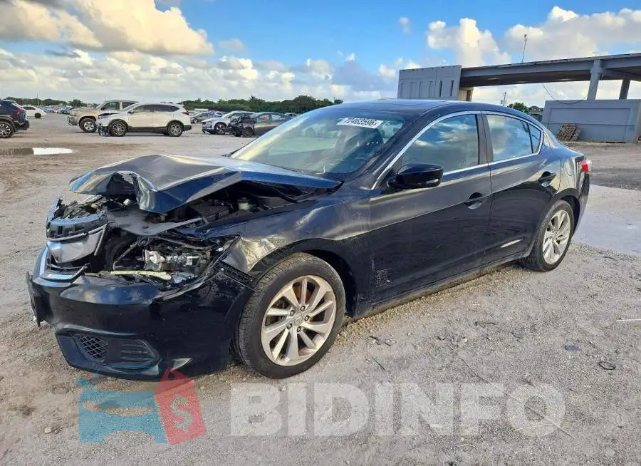 19UDE2F32JA001485 Photo# 1