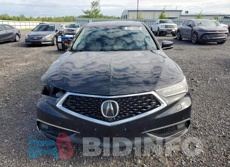 19UUB3F85LA801887 Photo# 5