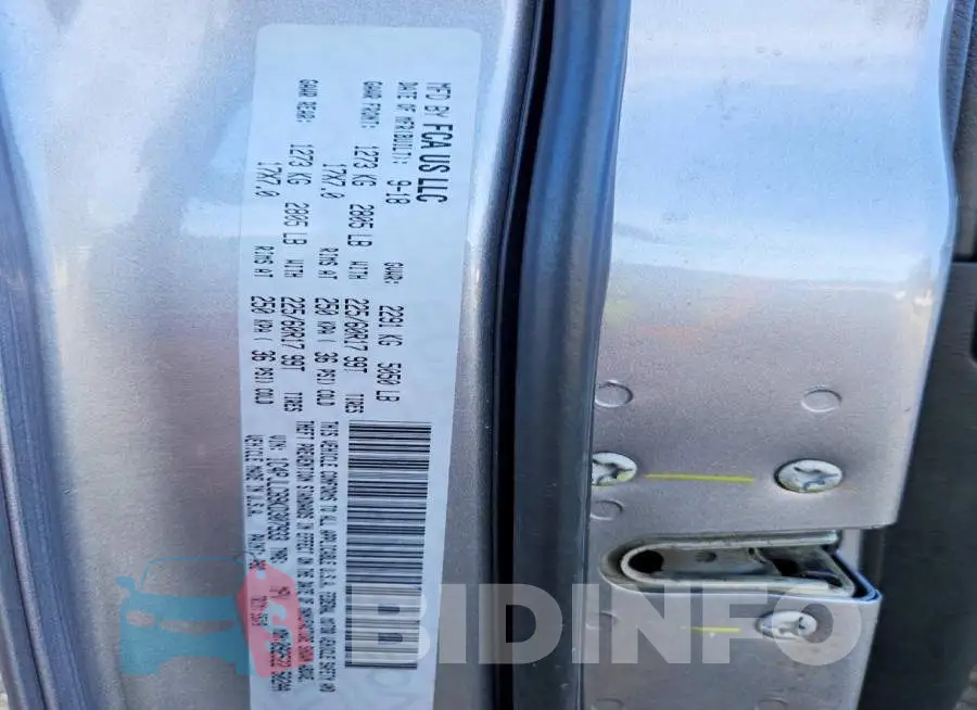 1C4PJLCB9KD307933 Photo# 12