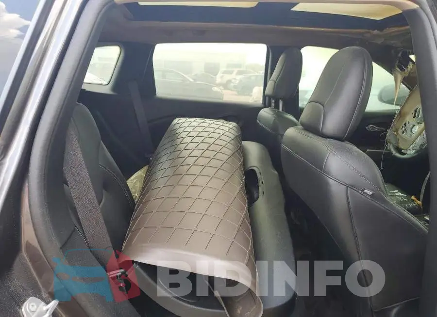 1C4PJMDB1HW647045 Photo# 11