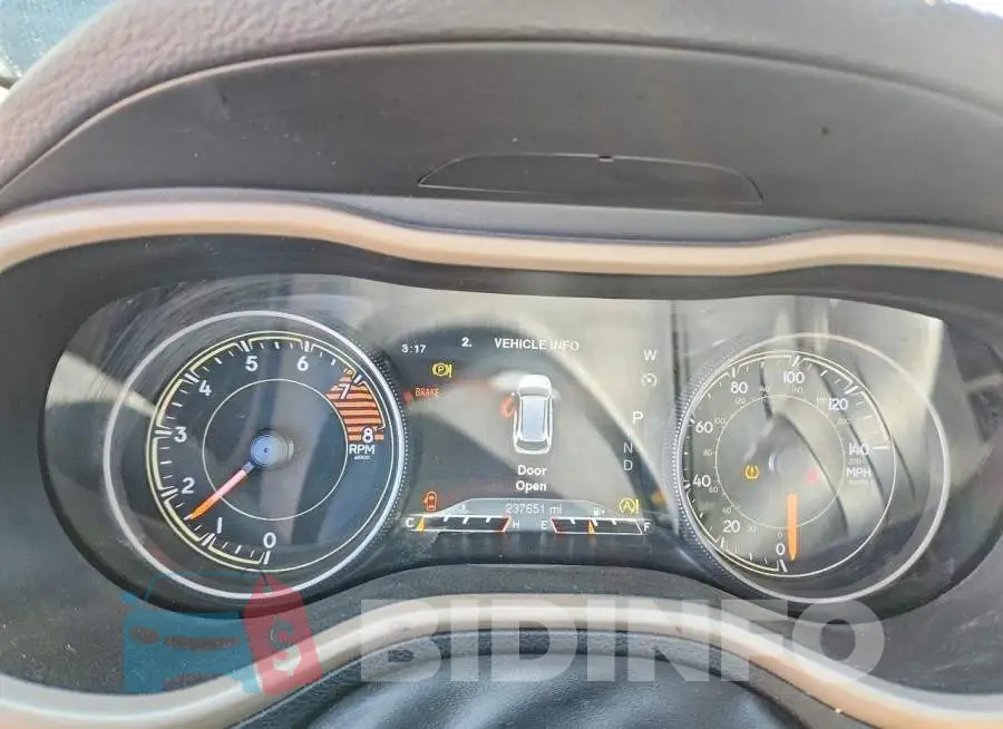 1C4PJMDSXHW648467 Photo# 9