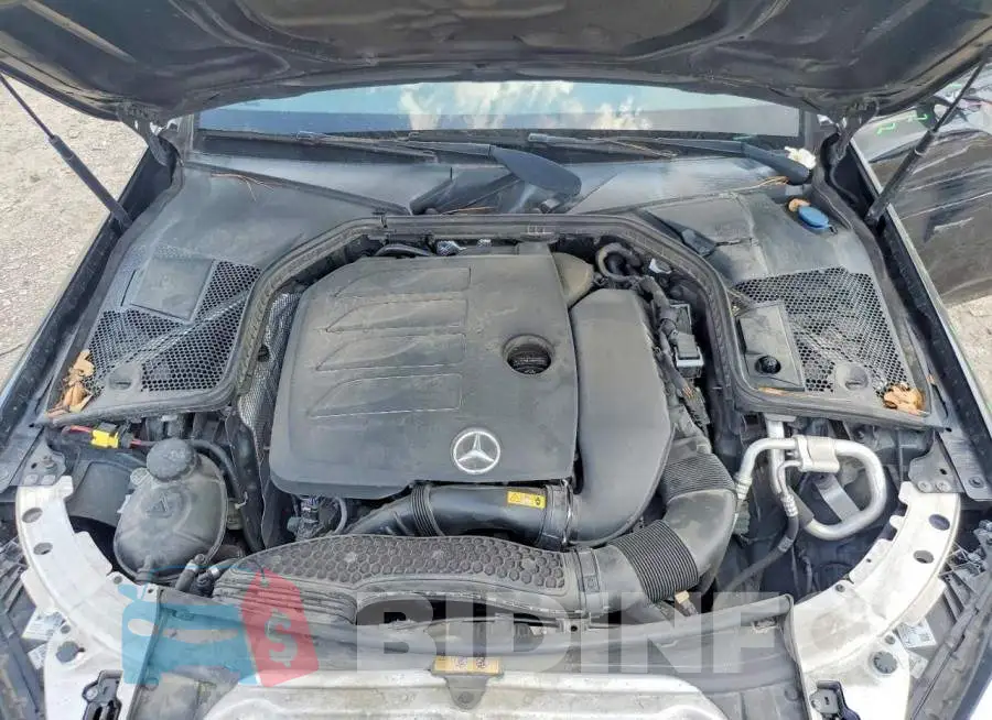 55SWF8DB5KU288071 Photo# 11