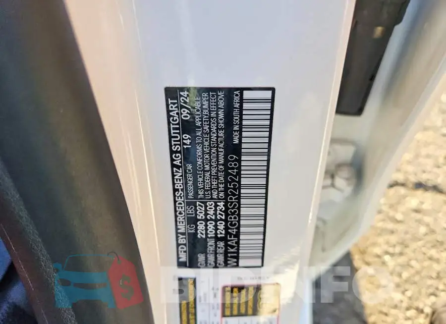 W1KAF4GB3SR252489 Photo# 12