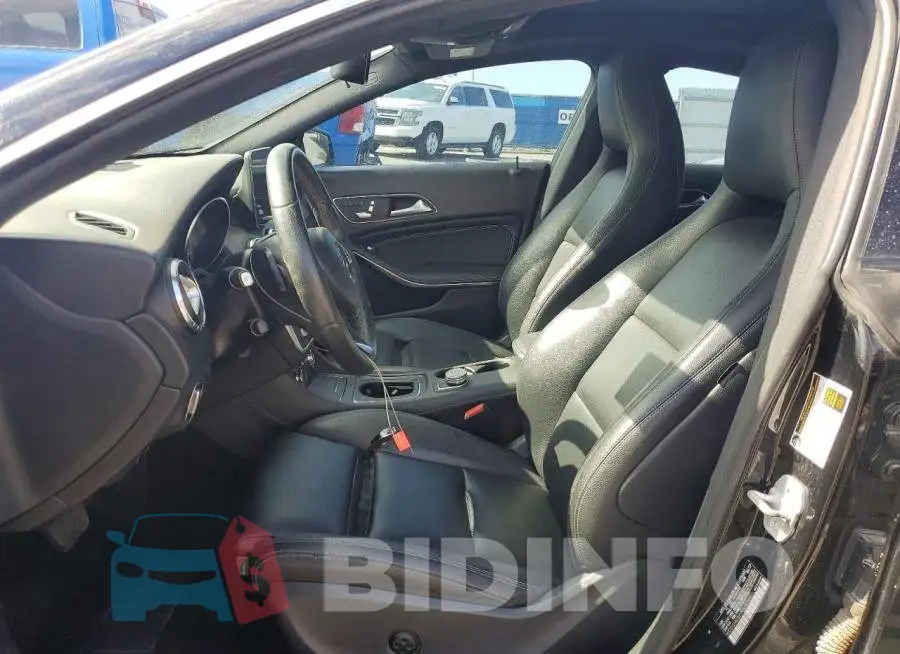 WDDSJ4EB8JN528323 Photo# 7