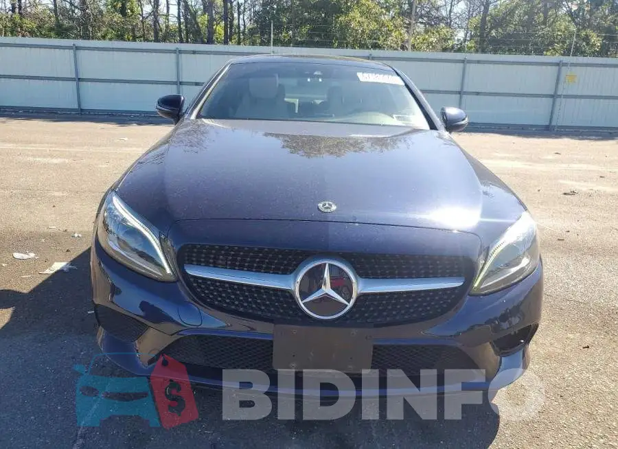 WDDWJ8EB5KF879209 Photo# 5