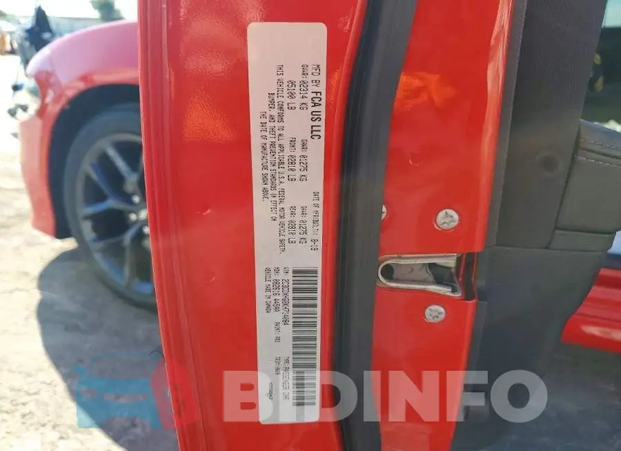 2C3CDXHG8KH714084 Photo# 12
