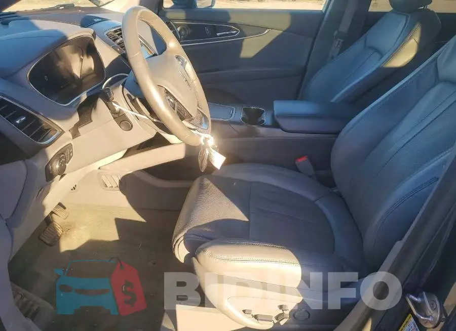 2LMPJ8LP2KBL63307 Photo# 7