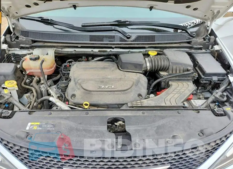 2C4RC1GG5JR125333 Photo# 11