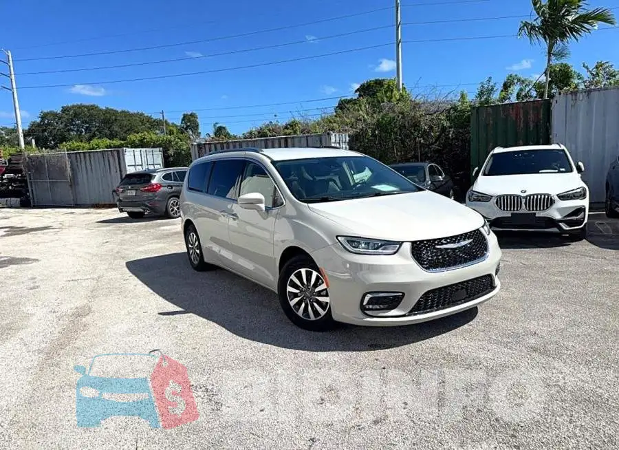 2C4RC1L76MR590102 Photo# 1