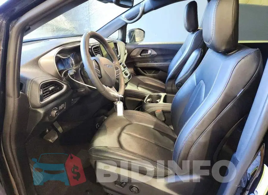 2C4RC1S79SR572997 Photo# 7