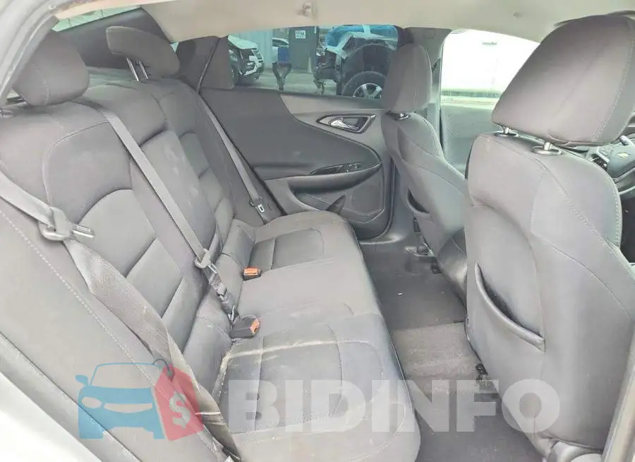 1G1ZB5ST4HF186178 Photo# 10