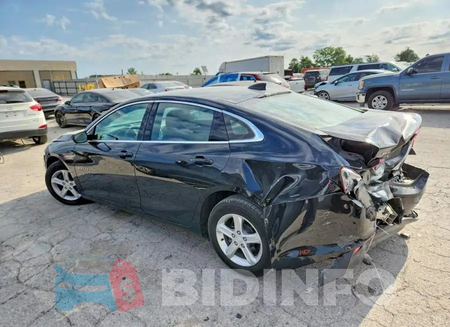 1G1ZC5ST6KF208301 Photo# 2