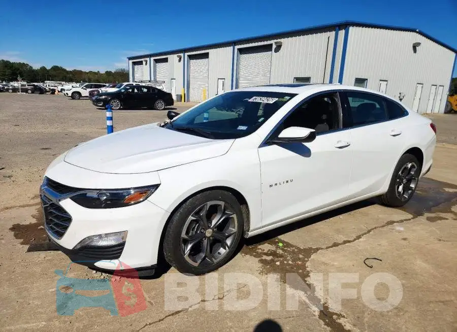 1G1ZD5ST2RF218010 Photo# 1
