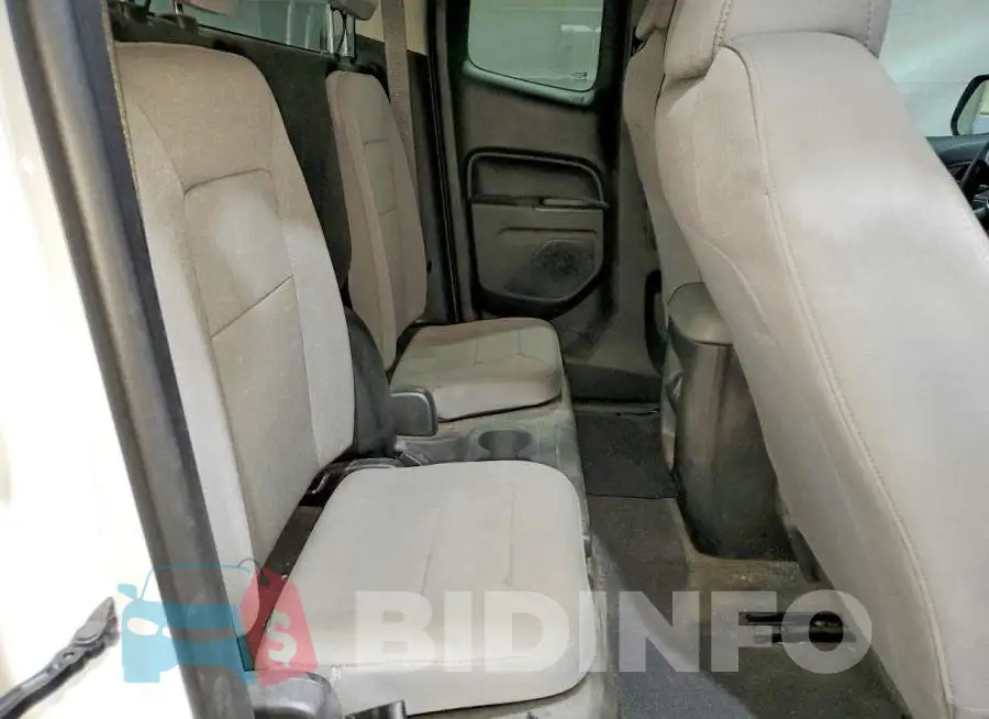 1GCHTBEA4N1231895 Photo# 10