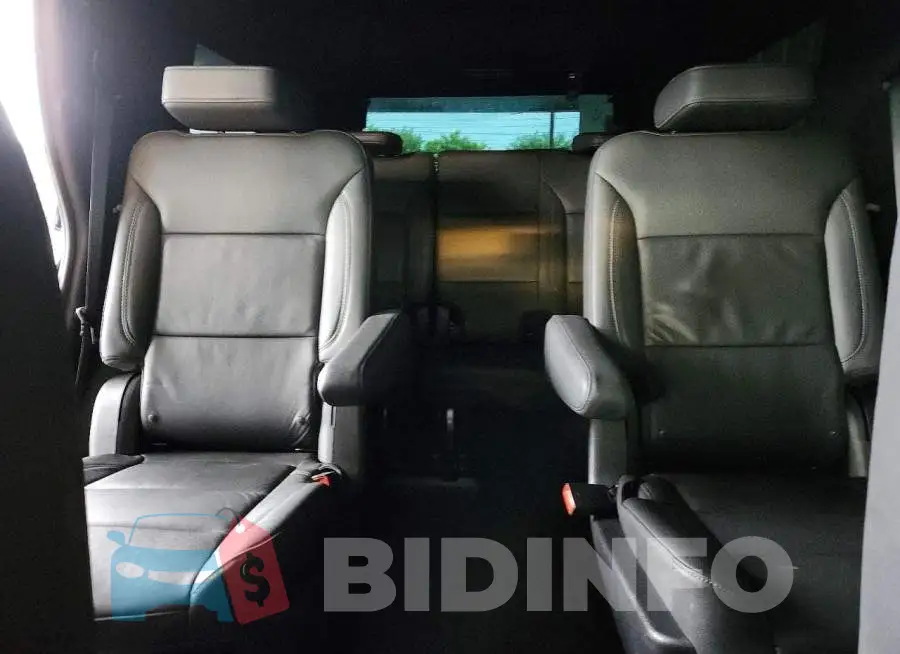 1GNS5NRD2SR232456 Photo# 10