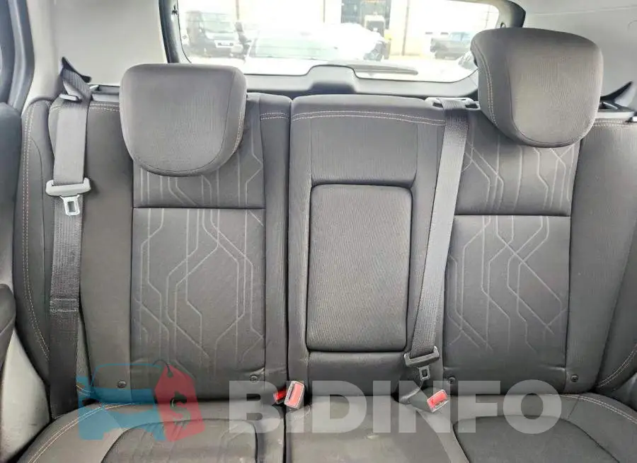 3GNCJLSB3LL239891 Photo# 10
